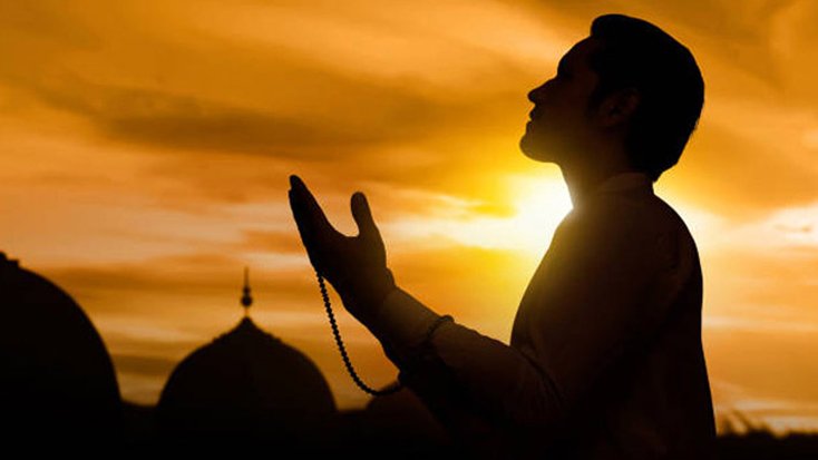 যে ৫ ব্যক্তির দোয়া কখনোই কবুল হয় না