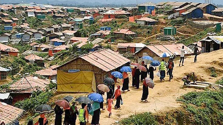 রোহিঙ্গা ক্যাম্পে দুই পক্ষের সংঘর্ষ