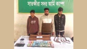 সাতক্ষীরায় সেনাবাহিনীর অভিযানে মাদক কারবারি আটক