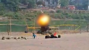 স্কুলব্যাগের মধ্যে ছিল শক্তিশালী বোমা