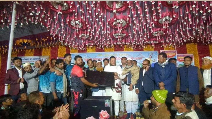 শেরপুরের ঝিনাইগাতী দুধনই তালতলা নাইট ব্যাডমিন্টন টুর্নামেন্ট অনুষ্ঠিত! 