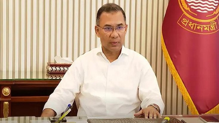 ছুটির দিনেও অফিস করছেন প্রধানমন্ত্রী