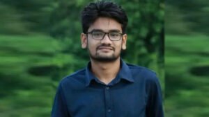 কক্সবাজার যাওয়ার পথে ট্রাক চাপায় যুবকের মৃত্যু
