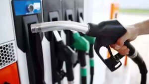কমেছে জ্বালানি তেলের দাম, আজ থেকে কার্যকর