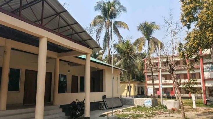 পাথরঘাটা জুডিসিয়াল ম্যাজিস্ট্রেট কোর্টে মহান শহীদ দিবসে পতাকা উত্তোলন হয়নি