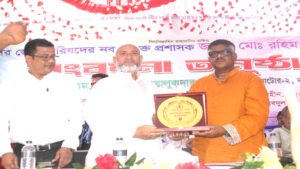 নাটোর জেলা পরিষদের নবনিযুক্ত প্রশাসক রহিম নেওয়াজ এর সম্বর্ধনা অনুষ্ঠিত