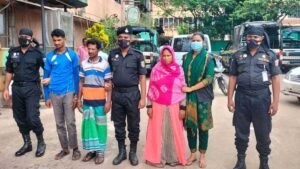 হত্যা মামলায় মা-বাবাসহ ছেলে গ্রেফতার