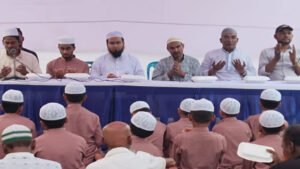 চাঁপাইনবাবগঞ্জ জেলা শাখার উদ্যোগে দোয়া ও ইফতার মাহফিল