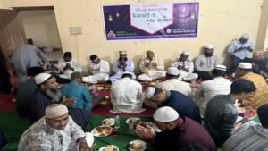 চাঁপাইনবাবগঞ্জে আইডিয়াল ক্রিকেট গার্ডের উদ্যোগে দোয়া ও ইফতার মাহফিল