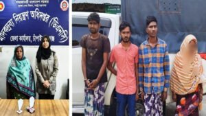 চাঁপাইনবাবগঞ্জে পৃথক অভিযানে মাদকসহ আটক ৫