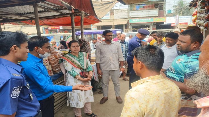 ঝিনাইগাতী-নকলায় ভ্রাম্যমাণ আদালত ও বাজার মনিটরিং