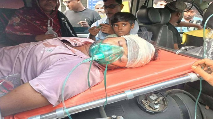 সাতক্ষীরায় বিকাশ এজেন্টকে কুপিয়ে লাখ টাকা ছিনতাই