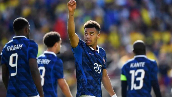 ১১ পরিবর্তন নিয়ে কলম্বিয়াকে ৩-১ গোলে হারাল ফ্রান্স