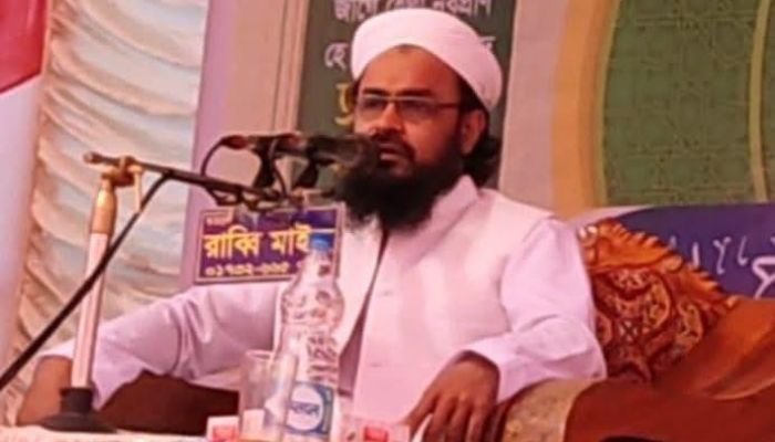 কানাডাপ্রবাসী মাওলানা ফুরহাতুলের বালাগঞ্জের বাড়িতে যৌথ বাহিনীর অভিযান, এলাকায় আতঙ্ক