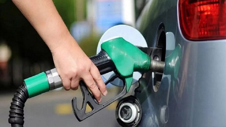 পেট্রোল-অকটেনে কতদিন চলবে, জানাল জ্বালানি বিভাগ