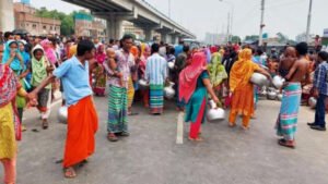 পানির জন্য হাহাকার মিরপুরে