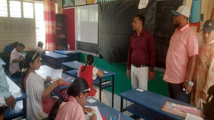 সাতক্ষীরায় প্রাথমিক বৃত্তি পরীক্ষার প্রথম দিন সুষ্ঠুভাবে সম্পন্ন