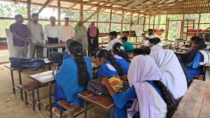 আগুনের ক্ষতিগ্রস্থ কলাবাড়ি উচ্চ বিদ্যালয়ের শিক্ষার্থীরা আবারও ক্লাসে ফিরল