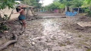 উন্নয়নের মানচিত্রে যেন এক ‘বিচ্ছিন্ন দ্বীপ’