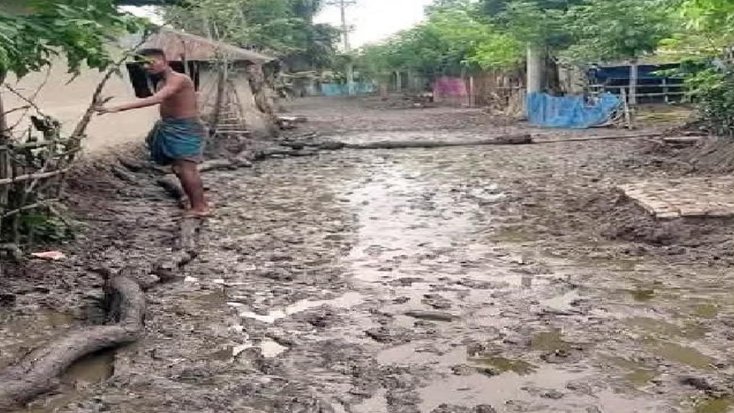 উন্নয়নের মানচিত্রে যেন এক ‘বিচ্ছিন্ন দ্বীপ’