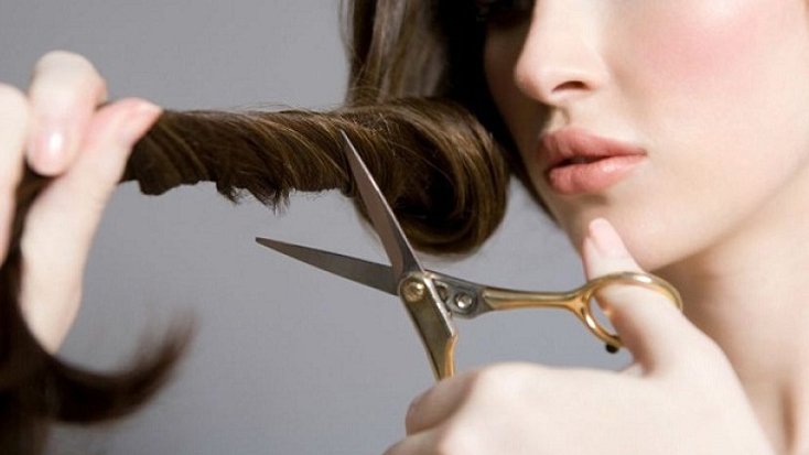 কতদিন পরপর চুল কাটবেন 