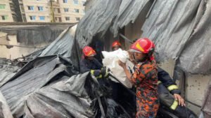 কেরানীগঞ্জে কারখানায় অগ্নিকাণ্ডের ঘটনায় আরও একজনের মরদেহ উদ্ধার