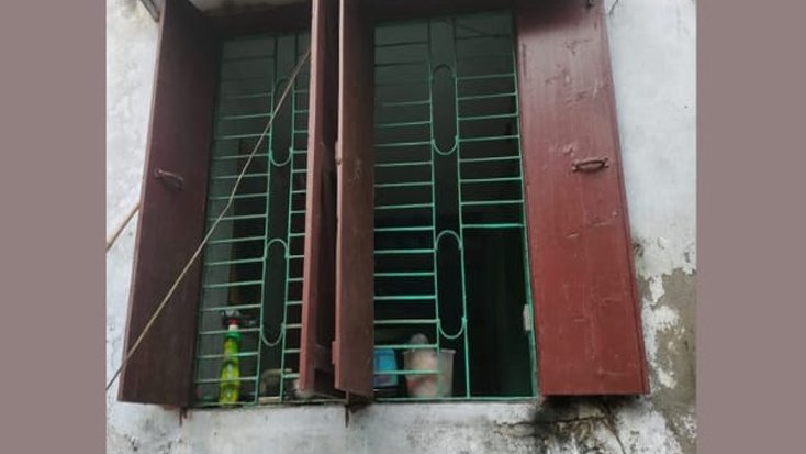 কেশবপুরে ঘরের গ্রিল কেটে শিক্ষকের বাসায় চুরি