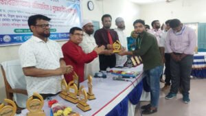 চাঁপাইনবাবগঞ্জে আন্তঃবিভাগ বিতর্ক প্রতিযোগিতা অনুষ্ঠিত