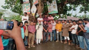 চিলা স্বেচ্ছাসেবক দলের সদস্য সচিবের ওপর হামলার প্রতিবাদে বিক্ষোভ