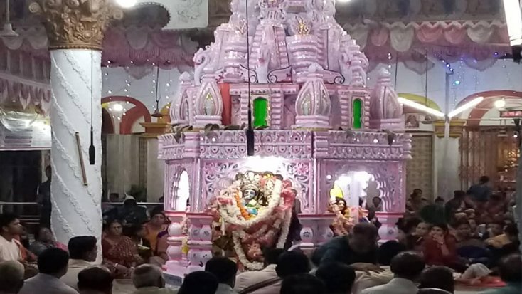 টাঙ্গাইল বড় কালীবাড়ীতে শুরু হয়েছে মহানামযজ্ঞ ও লীলা কীর্তন