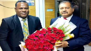 তথ্যমন্ত্রীর সাথে সোমালিয়ার দারু সালাম বিশ্ববিদ্যালয়ের ভিসি ড. মিজানের সৌজন্য সাক্ষাৎ