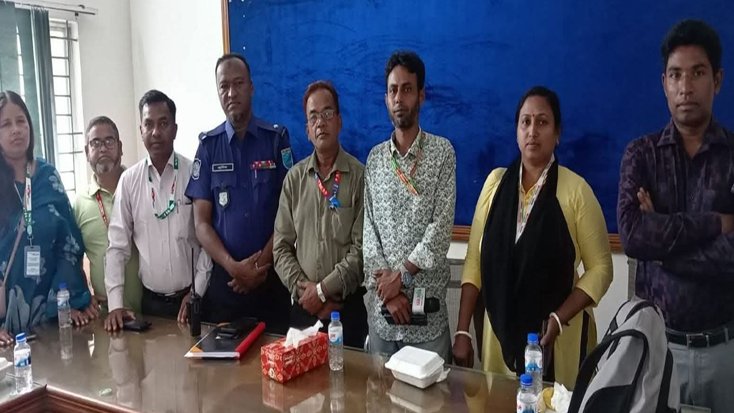 নতুন ওসি'র সাথে নবাবগঞ্জ উপজেলা প্রেস ক্লাবের মতবিনিময় সভা অনুষ্ঠিত