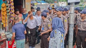 ফুটপাত দখলমুক্ত করতে অভিযানে নামছে ডিএমপি