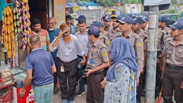 ফুটপাত দখলমুক্ত করতে অভিযানে নামছে ডিএমপি