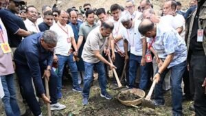 বাবার কাটা খাল পুনঃখনন করলেন প্রধানমন্ত্রী