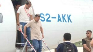 যশোরে পৌঁছালেন তারেক রহমান