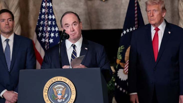 যুক্তরাষ্ট্রের নৌবাহিনীর সচিব বরখাস্ত