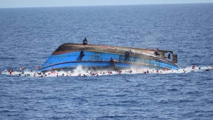 লিবিয়ার উপকূলে নৌকা ভেঙে ১৭ অভিবাসনপ্রত্যাশী নিহত