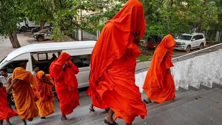 শ্রীলঙ্কায় ১১০ কেজি গাঁজাসহ ২২ বৌদ্ধ গ্রেফতার