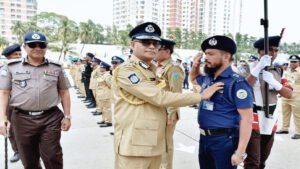 আইজিপি ব্যাজ-২০২৫ পেলেন পিরোজপুরের পুলিশ সুপার ও অতিরিক্ত পুলিশ সুপার