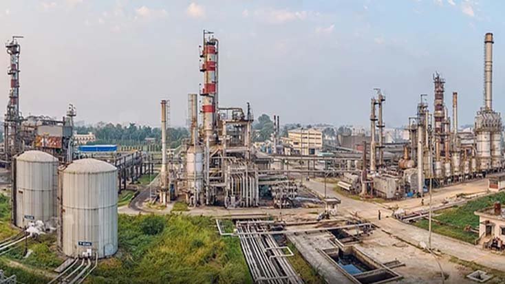 আজ থেকে উৎপাদনে ফিরছে ইস্টার্ন রিফাইনারি