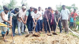 খায়রুয়া বাঁধে জান খাল খননের উদ্বোধন