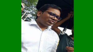 চট্টগ্রাম বিভাগীয় ভূ-সম্পত্তি কর্মকর্তার ভিডিও ভাইরাল