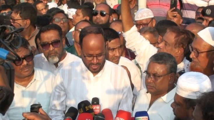 দেশীয় খামারিদের সুরক্ষা জন্য বিজিবিকে কঠোর নির্দেশনা দেওয়া হয়েছে- প্রতিমন্ত্রী সুলতান সালাউদ্দিন টুকু
