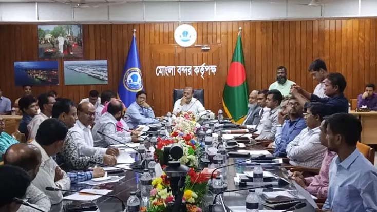 নদী পারাপারে ভোগান্তি কমাতে জরুরী বৈঠক অনুষ্ঠিত
