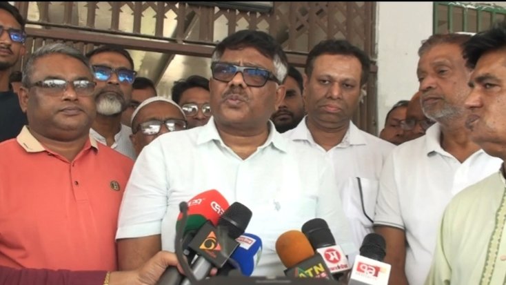 নাটোর সদর হাসপাতালে পরিদর্শন করেছেন মাননীয় সংসদের হুইপ