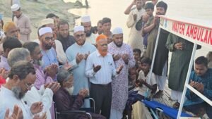 নিজস্ব অর্থায়নে নৌ অ্যাম্বুলেন্স উদ্বোধন করলেন এমপি নূরুল ইসলাম বুলবুল
