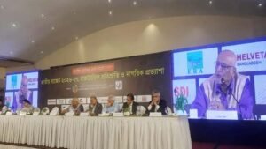 রাজস্ব না বাড়লে বাণিজ্য চুক্তিই হবে অর্থনীতির বোঝা