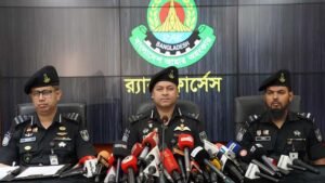 র‍্যাব পুলিশ পরিচয়ে ডাকাতির প্রস্তুতি গ্রেফতার ২