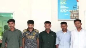 ১৮ লাখ টাকার চুক্তিতে পুলিশে চাকরি!